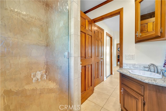 Detail Gallery Image 38 of 59 For 15883 Condor Ridge, Canyon Country,  CA 91387 - 5 Beds | 3/1 Baths