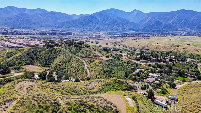 Detail Gallery Image 10 of 36 For 11251 Spanish Hills Dr, Corona,  CA 92883 - – Beds | – Baths