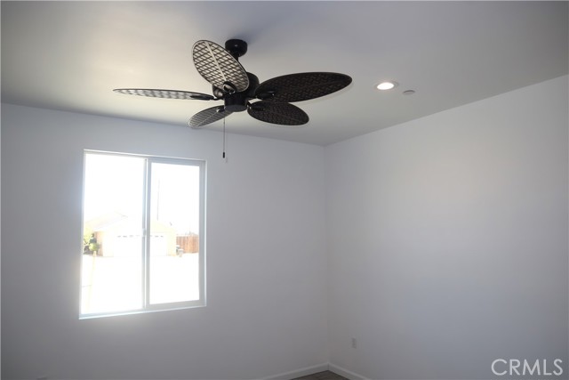 20349 90th Street, California City CA: https://media.crmls.org/medias/bb3ff673-d24a-4e95-b7bd-7f0070dd811e.jpg