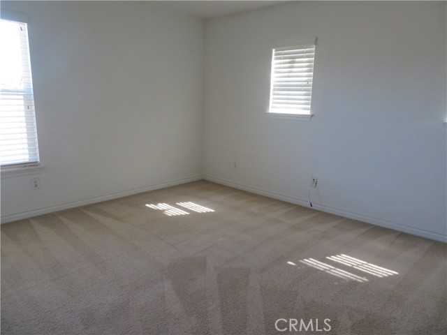 14336 Saline Drive, Eastvale CA: https://media.crmls.org/medias/bb4022cc-2980-4ac1-afbe-e105a4d6cc05.jpg
