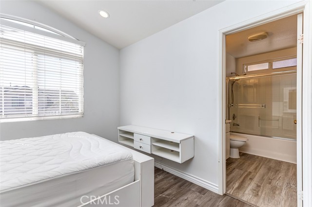 21 Centerstone Circle, Buena Park CA: https://media.crmls.org/medias/bb406357-bf02-4d33-83e3-5bc426edcbe5.jpg