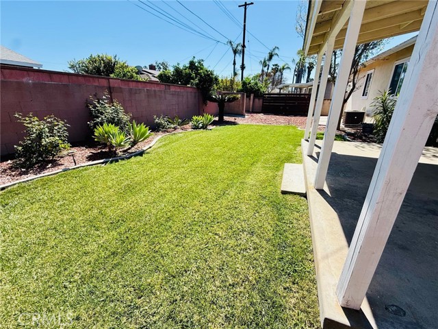 Detail Gallery Image 6 of 6 For 380 Marie, La Habra,  CA 90631 - 3 Beds | 2 Baths