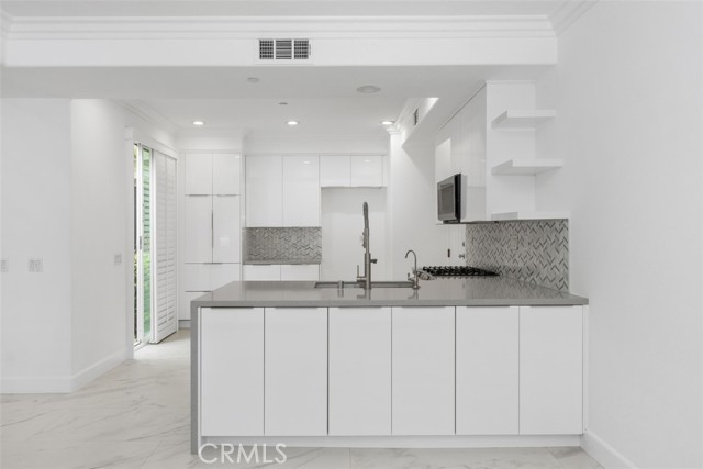 Detail Gallery Image 7 of 27 For 1460 Georgia St, Tustin,  CA 92782 - 3 Beds | 2/1 Baths