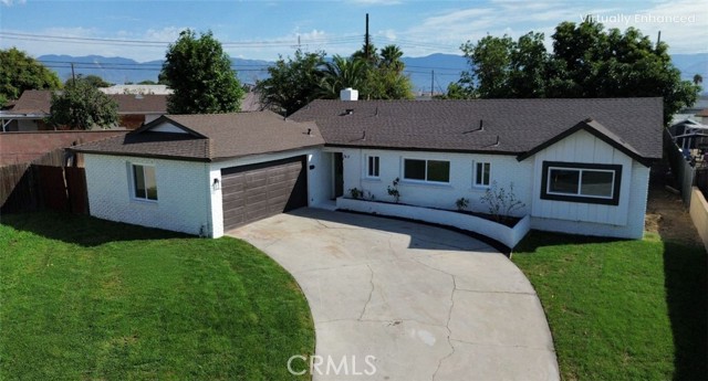Detail Gallery Image 2 of 24 For 743 Roberta Ct, Colton,  CA 92324 - 4 Beds | 2 Baths