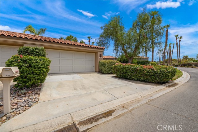 Detail Gallery Image 32 of 36 For 38196 Zinnia Ln, Palm Desert,  CA 92211 - 2 Beds | 2 Baths