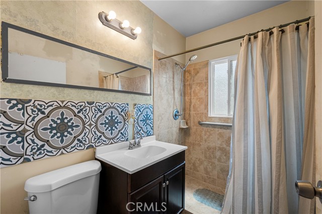 908 W 132nd Street, Compton CA: https://media.crmls.org/medias/bb43a719-7890-4dd6-9c78-05c593ff5dab.jpg