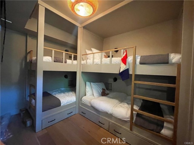 938 Balfrin Drive, Crestline CA: https://media.crmls.org/medias/bb44f07b-9ba0-45b4-97d3-877f74b53420.jpg