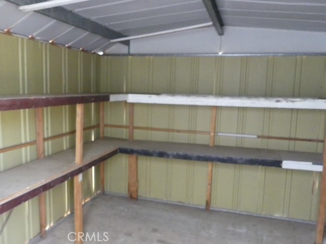2 Storage Sheds