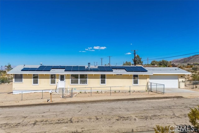 Detail Gallery Image 4 of 58 For 7479 Kellogg Ave, Twentynine Palms,  CA 92277 - 4 Beds | 2 Baths