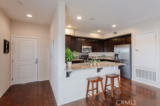 13032 Union Avenue #401, Hawthorne, CA, 90250 13032 Union Avenue #401, Hawthorne, CA, 90250