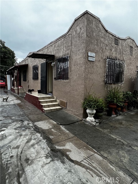 MLS# DW22254182