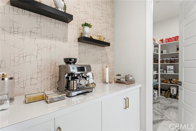 Detail Gallery Image 31 of 75 For 17721 Ridgeline Ct, Saugus,  CA 91350 - 4 Beds | 4 Baths