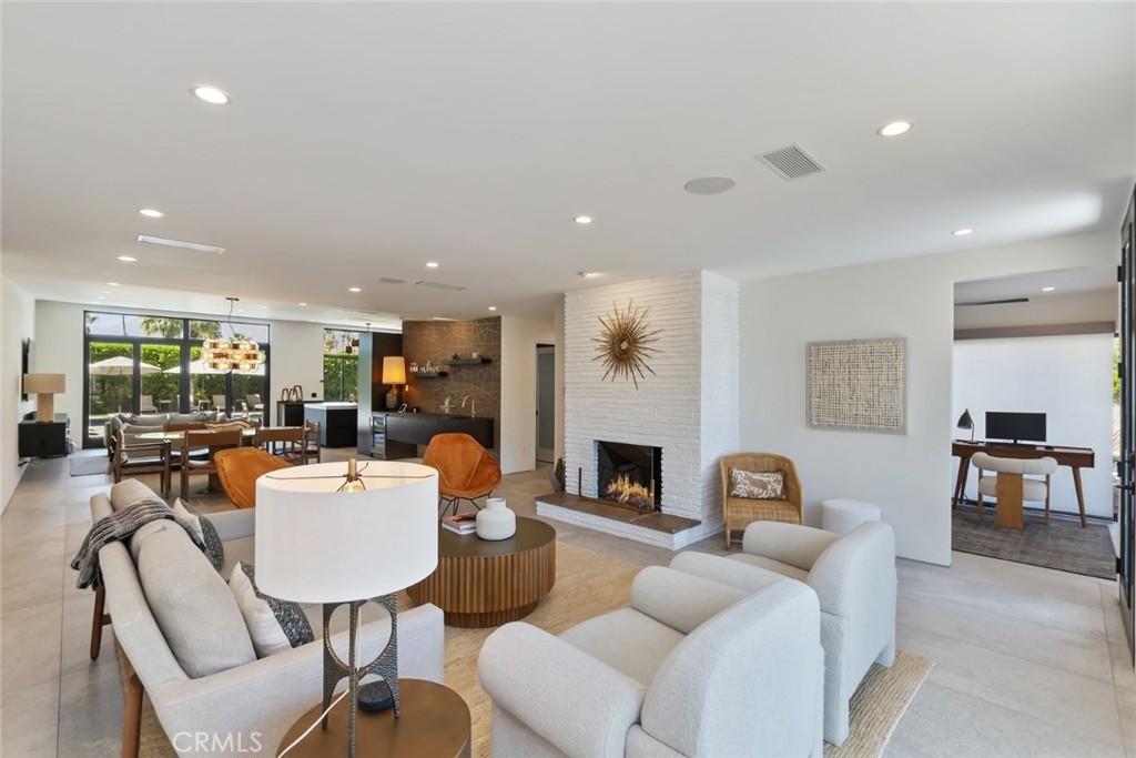 MLS #BB25142696 image #5