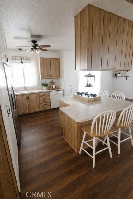 Detail Gallery Image 12 of 20 For 23820 Ironwood #217,  Moreno Valley,  CA 92557 - 2 Beds | 2 Baths