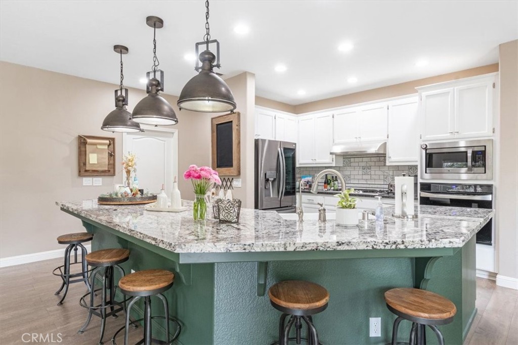 3065 Tierra Mesa