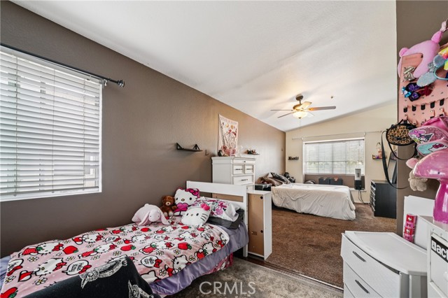 11415 Aberdeen, Fontana CA: https://media.crmls.org/medias/bb4bcf2e-54b4-442d-9366-f913434754ce.jpg