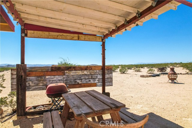 Detail Gallery Image 27 of 48 For 66488 Pole Line Rd, Joshua Tree,  CA 92252 - 0 Beds | 1 Baths