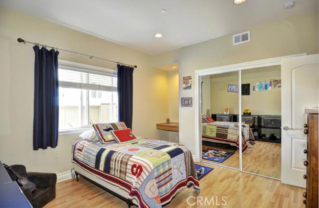 513 Juanita Avenue, Redondo Beach, California 90277, 3 Bedrooms Bedrooms, ,2 BathroomsBathrooms,Residential,Sold,Juanita,SB13146533