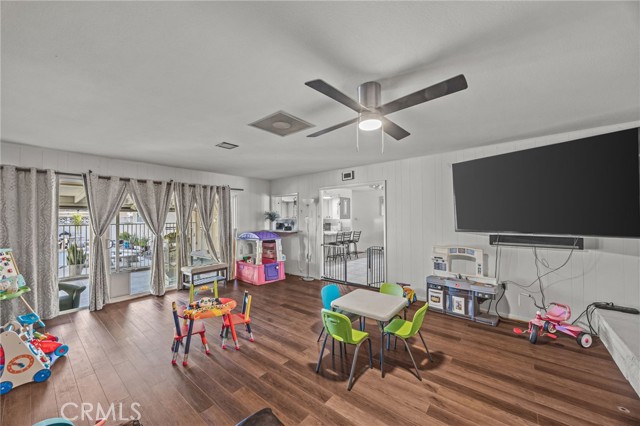 11857 11857 Mount Vernon, Grand Terrace CA: https://media.crmls.org/medias/bb4db0bf-7b78-4379-99a8-c880cb390937.jpg