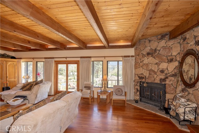 Detail Gallery Image 26 of 43 For 1131 Kickapoo Ct, Big Bear City,  CA 92314 - 3 Beds | 3/1 Baths