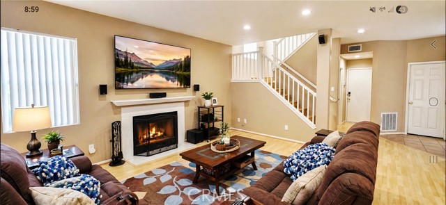 Front Image Thumbnail for CRIG26072543