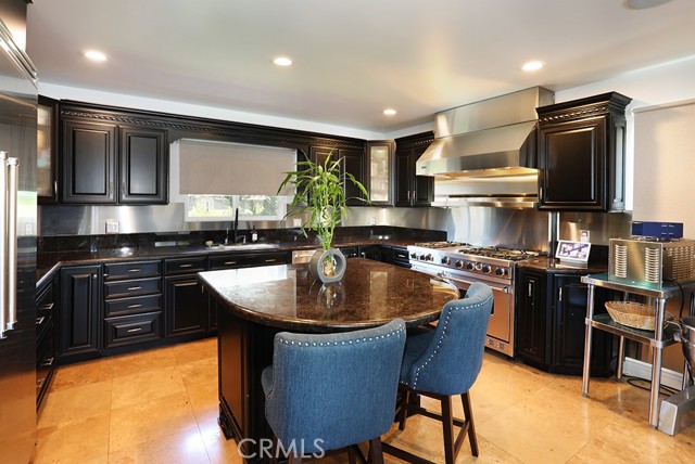 3807 Gardenia, Long Beach CA: https://media.crmls.org/medias/bb50c9ee-57ff-4059-843b-9f3b3597f6dd.jpg