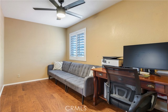 1305 Harvest Circle, Corona CA: https://media.crmls.org/medias/bb51309f-035b-44f4-bf62-f4ea4003b414.jpg