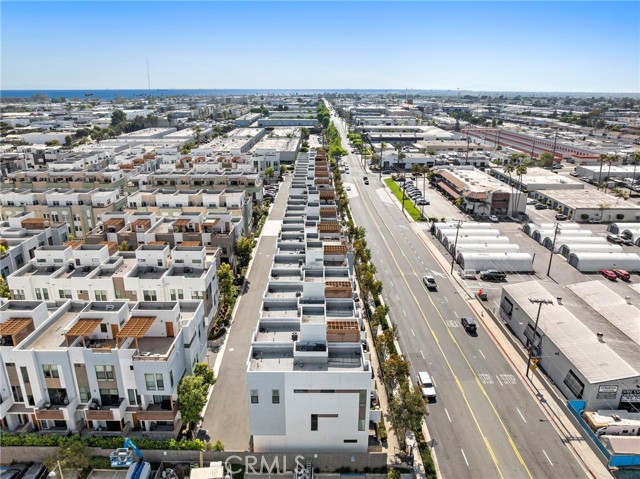 Detail Gallery Image 30 of 50 For 645 W 17th St, Costa Mesa,  CA 92627 - 3 Beds | 2/2 Baths