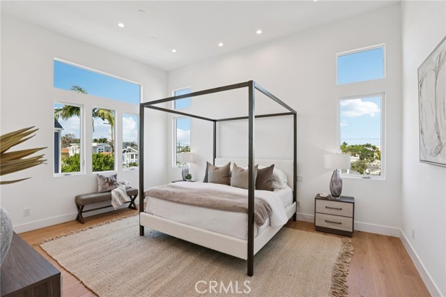 Detail Gallery Image 19 of 50 For 1914 Belmont Ln #B,  Redondo Beach,  CA 90278 - 4 Beds | 3/1 Baths