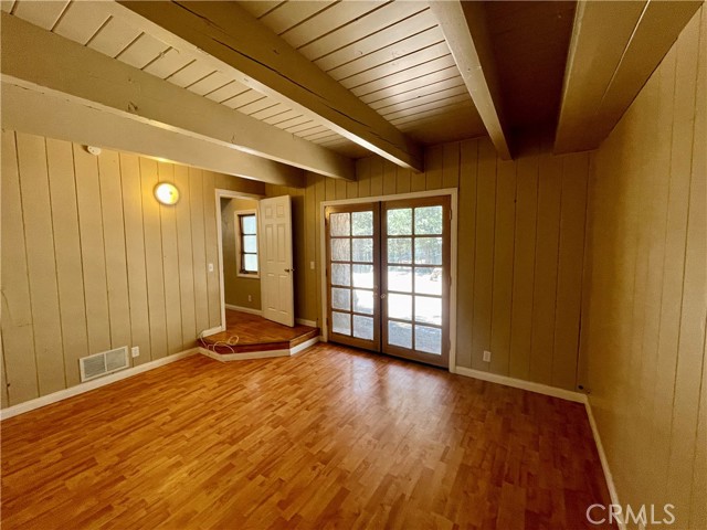 Detail Gallery Image 17 of 27 For 31529 Onacrest Dr, Running Springs,  CA 92382 - 3 Beds | 2 Baths