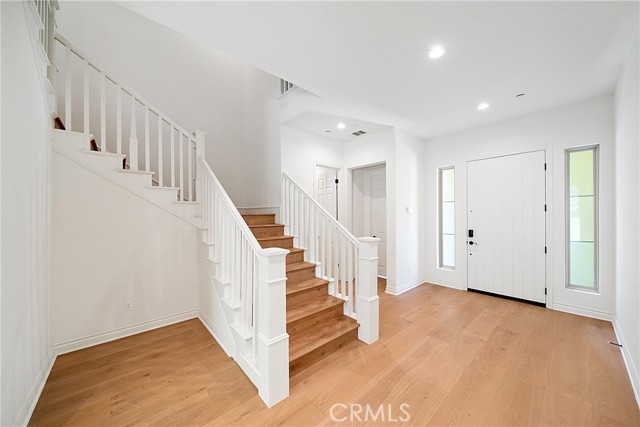 Detail Gallery Image 3 of 42 For 66 Poncho, Irvine,  CA 92602 - 4 Beds | 4/1 Baths