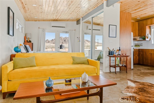 79124 Valle Vista Road, 29 Palms CA: https://media.crmls.org/medias/bb535239-4be8-47cd-a49b-77fcc76ad84c.jpg