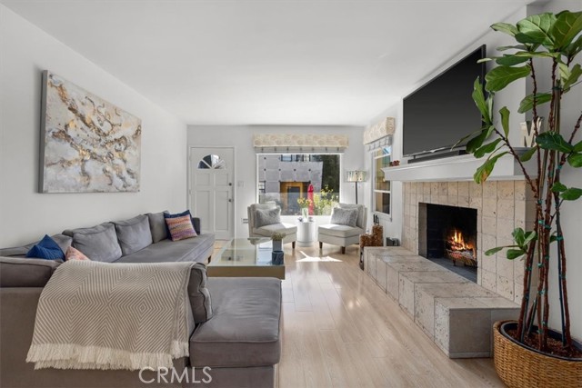 319 29th Street, Manhattan Beach, California 90266, 5 Bedrooms Bedrooms, ,3 BathroomsBathrooms,Residential,Sold,29th,SB22026167