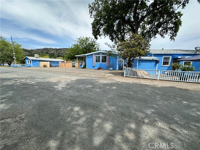 12700 Island Drive, Clearlake Oaks CA: https://media.crmls.org/medias/bb54f6d5-ce83-40d3-bfe0-91d2f4366556.jpg