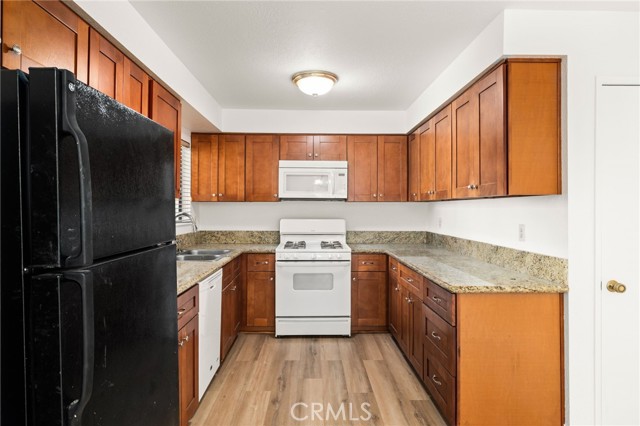 Detail Gallery Image 12 of 29 For 2066 Walnut, La Verne,  CA 91750 - 2 Beds | 1 Baths