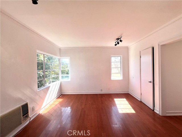 Detail Gallery Image 2 of 17 For 5253 1/2 Denny Ave, North Hollywood,  CA 91601 - 0 Beds | 1 Baths