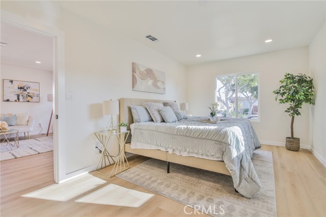 Detail Gallery Image 16 of 39 For 12035 Ramona, Hawthorne,  CA 90250 - 3 Beds | 3 Baths