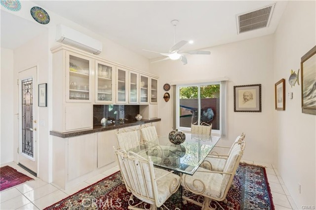 Image 7 of 24 For 21 Colonial  