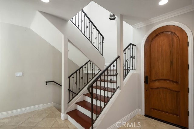  Bright Entryway