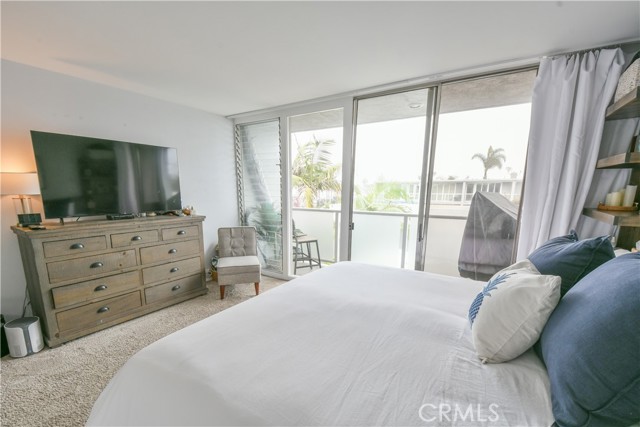 Detail Gallery Image 15 of 20 For 3957 Warner Ave, Huntington Beach,  CA 92649 - 2 Beds | 2 Baths