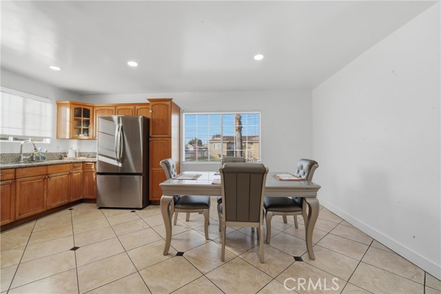 Detail Gallery Image 10 of 55 For 11602 Faculty, Norwalk,  CA 90650 - 4 Beds | 2 Baths