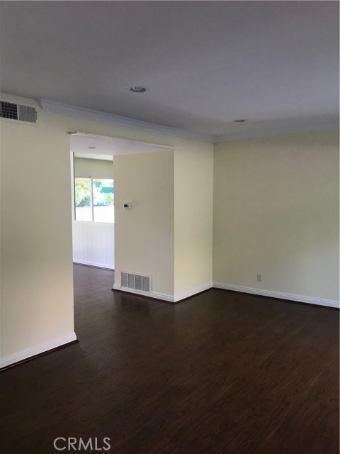 Detail Gallery Image 4 of 5 For 4938 Argyle Dr, Buena Park,  CA 90621 - 3 Beds | 1/1 Baths