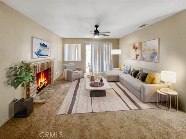 881 Don Dr, Hemet CA: https://media.crmls.org/medias/bb5c378f-8169-49ae-8f50-58dc7bbed89e.jpg