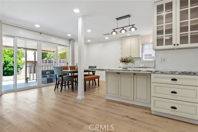 Detail Gallery Image 9 of 40 For 6636 Dannyboyar Ave, West Hills,  CA 91307 - 3 Beds | 2 Baths