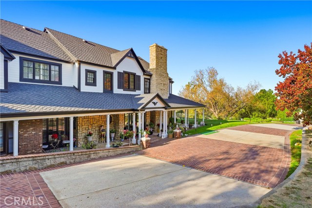 Detail Gallery Image 4 of 55 For 381 S Henning Way, Anaheim,  CA 92807 - 6 Beds | 6 Baths