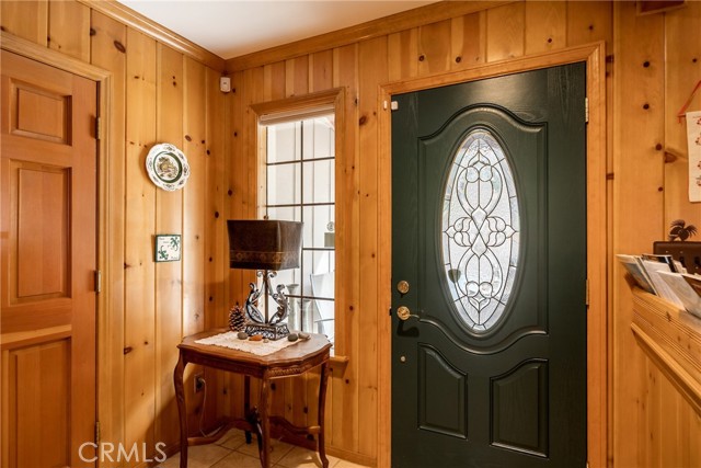 Detail Gallery Image 5 of 35 For 414 Pioneer Rd, Lake Arrowhead,  CA 92352 - 4 Beds | 2 Baths