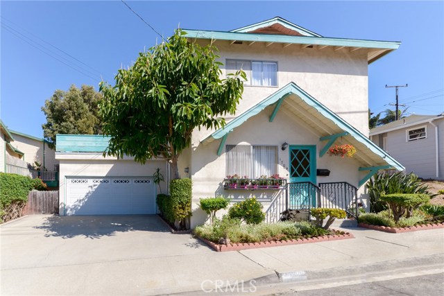 1704 Blossom Lane, Redondo Beach, California 90278, 4 Bedrooms Bedrooms, ,2 BathroomsBathrooms,Residential,Sold,Blossom,SB16716718