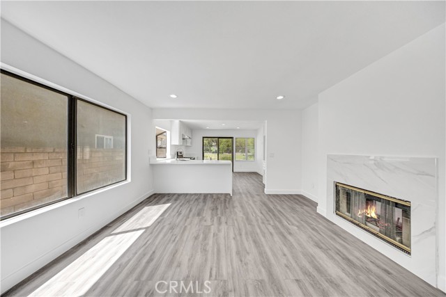 6289 Sunny Meadow Lane, Chino Hills CA: https://media.crmls.org/medias/bb60a2ec-34d5-4230-9328-9556e12c5859.jpg