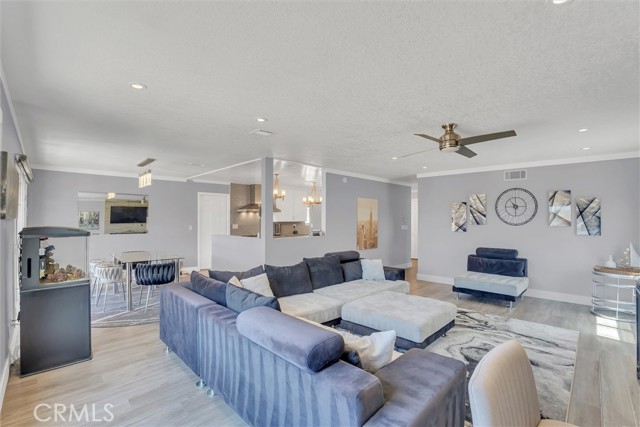 Detail Gallery Image 32 of 65 For 17267 Santa Isabel, Fountain Valley,  CA 92708 - 4 Beds | 2 Baths