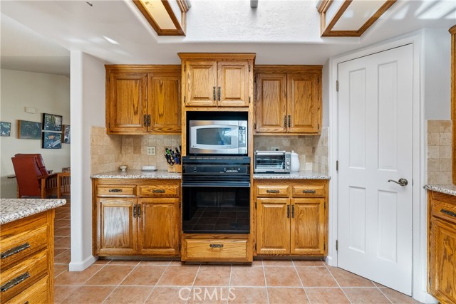 Detail Gallery Image 15 of 48 For 3870 Buena Vista Dr, Paso Robles,  CA 93446 - 3 Beds | 2 Baths